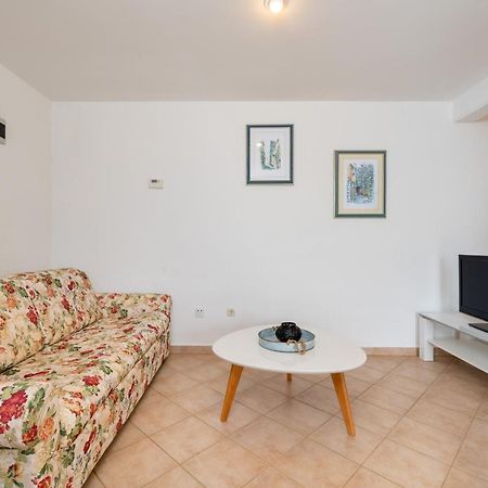 Villa Bella Vista - Apartments Labin  Eksteriør billede