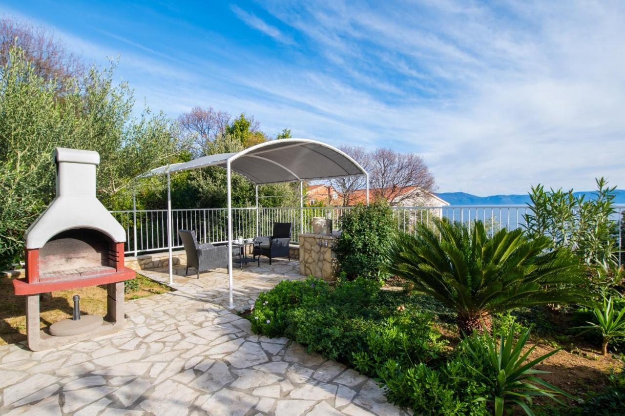 Villa Bella Vista - Apartments Labin  Eksteriør billede