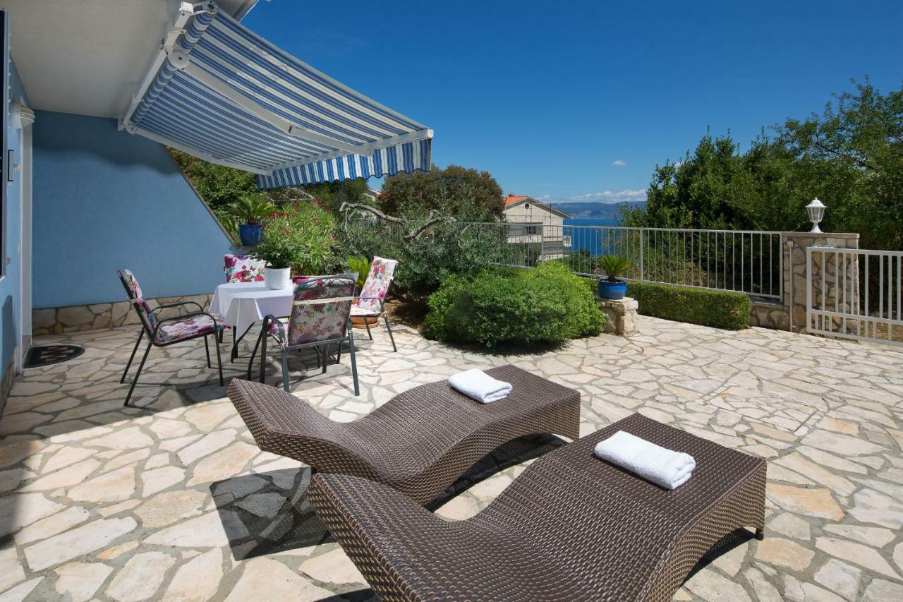 Villa Bella Vista - Apartments Labin  Eksteriør billede
